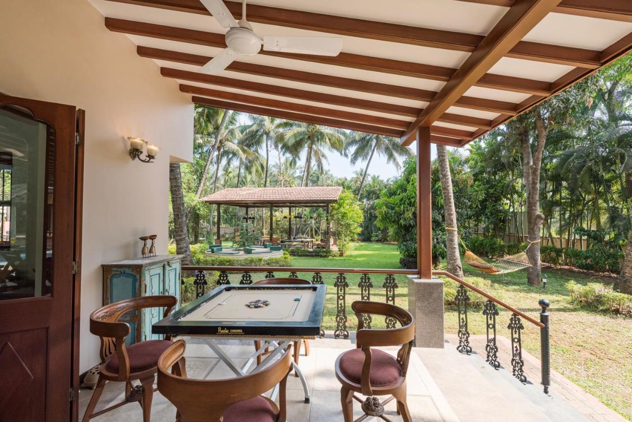 Saffronstays Casa Del Palms, Alibaug - Luxury Pool Villa With Chic Interiors, Alfresco Dining And Island Bar アリバグ エクステリア 写真