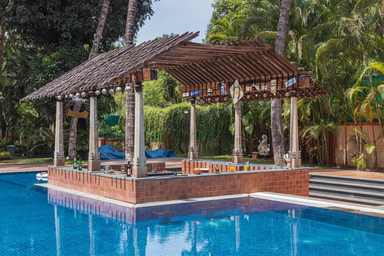 Saffronstays Casa Del Palms, Alibaug - Luxury Pool Villa With Chic Interiors, Alfresco Dining And Island Bar アリバグ エクステリア 写真