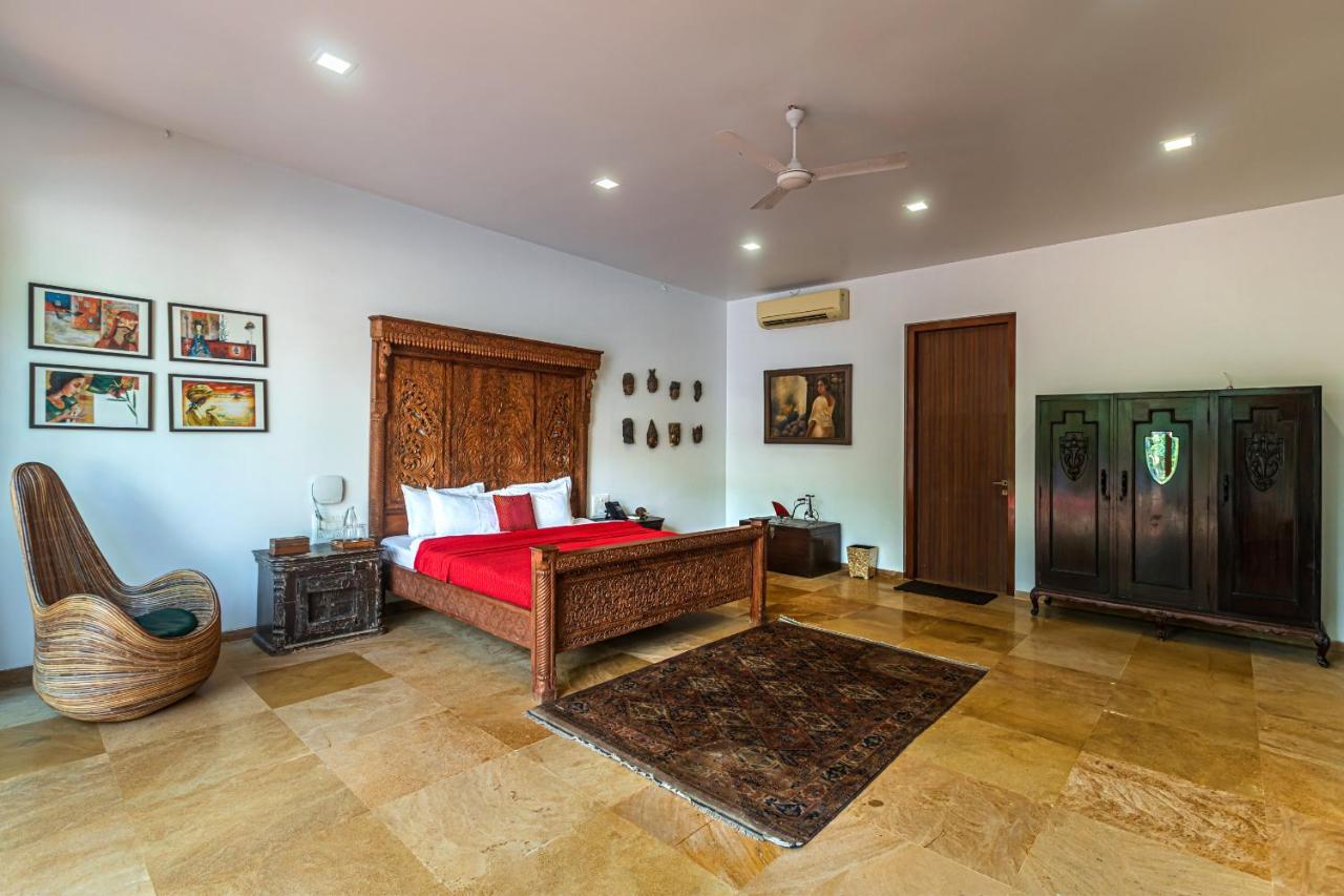 Saffronstays Casa Del Palms, Alibaug - Luxury Pool Villa With Chic Interiors, Alfresco Dining And Island Bar アリバグ エクステリア 写真