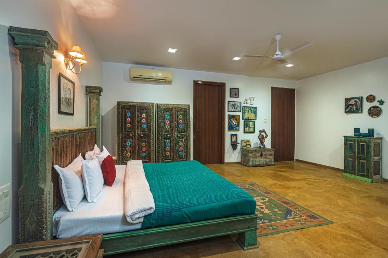 Saffronstays Casa Del Palms, Alibaug - Luxury Pool Villa With Chic Interiors, Alfresco Dining And Island Bar アリバグ エクステリア 写真