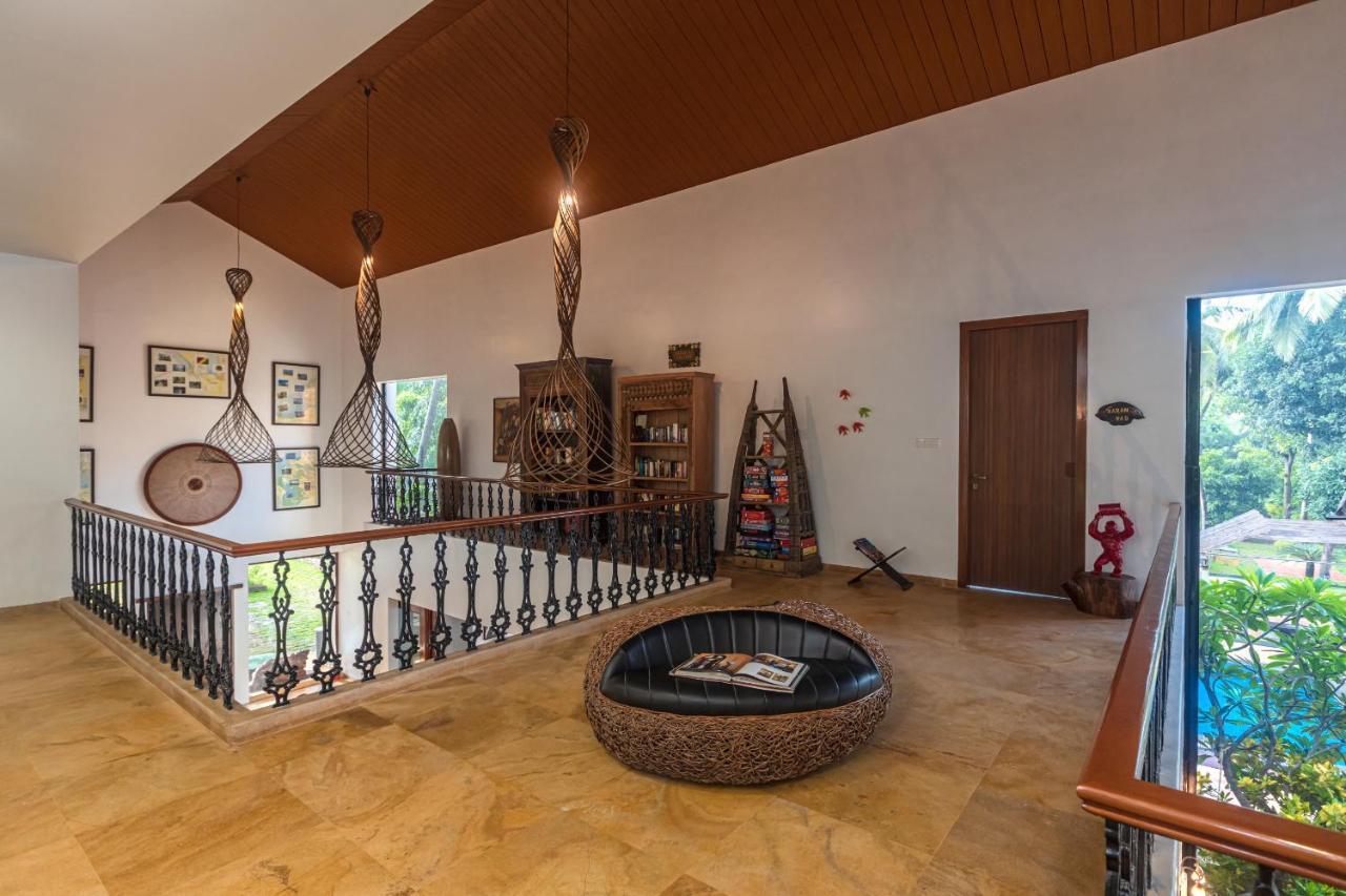 Saffronstays Casa Del Palms, Alibaug - Luxury Pool Villa With Chic Interiors, Alfresco Dining And Island Bar アリバグ エクステリア 写真