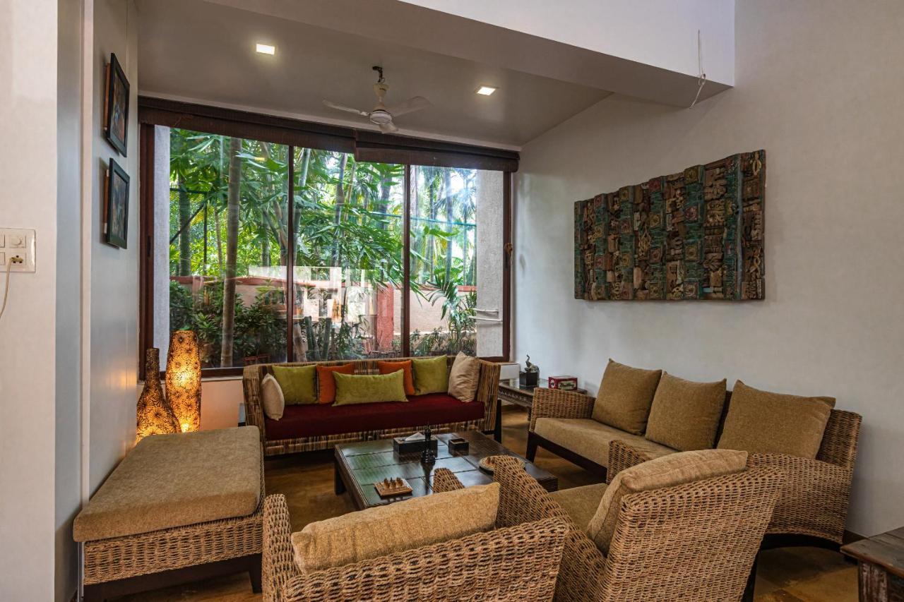 Saffronstays Casa Del Palms, Alibaug - Luxury Pool Villa With Chic Interiors, Alfresco Dining And Island Bar アリバグ エクステリア 写真